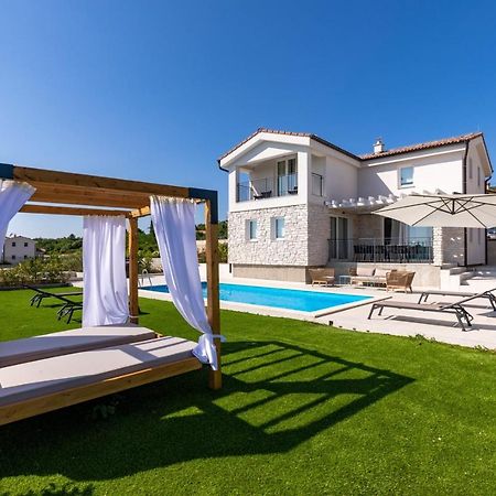Diminici Villas Экстерьер фото